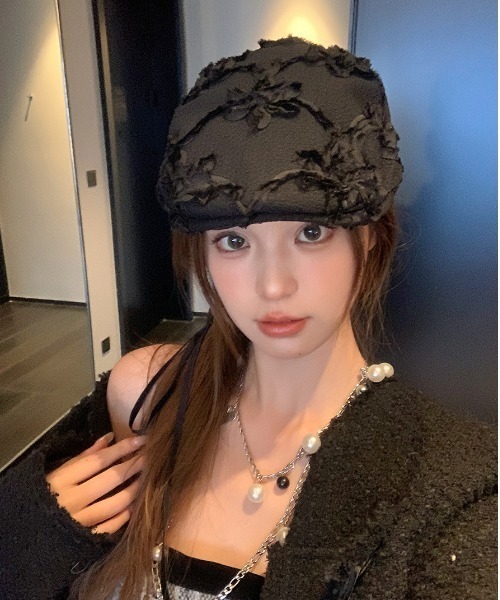 gossip!ロサンゼルス(ゴシップロサンゼルス)の「チュール立体フラワー付き ベレー帽 バスクバレー/ハンチング(ハンチング/ベレー帽・レディース・オフホワイト/ブラック・FREE)」の10枚目の写真