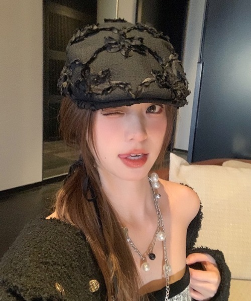 gossip!ロサンゼルス(ゴシップロサンゼルス)の「チュール立体フラワー付き ベレー帽 バスクバレー/ハンチング(ハンチング/ベレー帽・レディース・オフホワイト/ブラック・FREE)」の11枚目の写真
