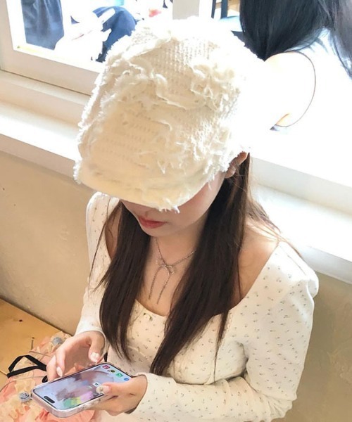 gossip!ロサンゼルス(ゴシップロサンゼルス)の「チュール立体フラワー付き ベレー帽 バスクバレー/ハンチング(ハンチング/ベレー帽・レディース・オフホワイト/ブラック・FREE)」の15枚目の写真