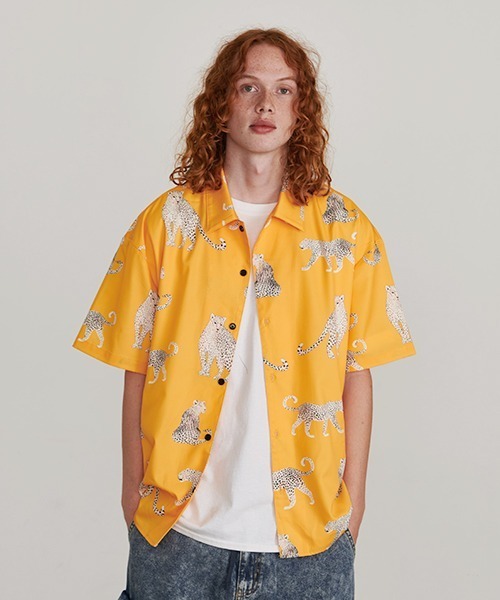 Revo.（レボ）の「Revo. アニマルパターン オーバーサイズ オープンカラーシャツ/開襟シャツ（シャツ/ブラウス・メンズ・ブラック系その他/ブルー/ブラック/グリーン/イエロー・1/2）」の5枚目の写真