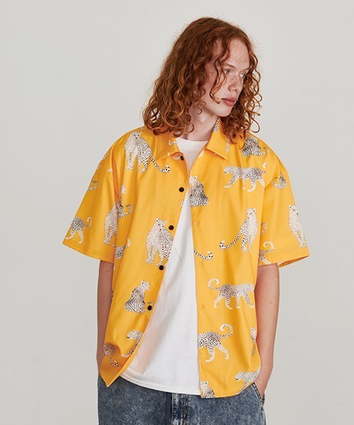 Revo.（レボ）の「Revo. アニマルパターン オーバーサイズ オープンカラーシャツ/開襟シャツ（シャツ/ブラウス・メンズ・ブラック系その他/ブルー/ブラック/グリーン/イエロー・1/2）」の11枚目の写真
