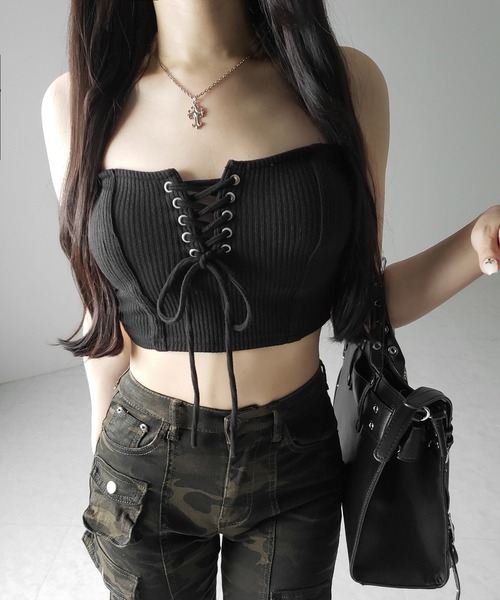 me+em select(ミームセレクト)の「【 3color / カップ付き 】レースアップコルセットリボンショートリブベアトップ / laceup corset ribbon short ribbed bare top(チューブトップ・レディース・チャコール/アイボリー/ブラック・FREE)」の6枚目の写真