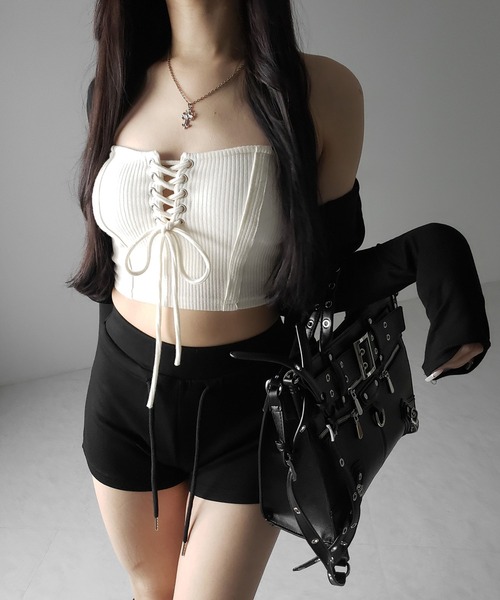 me+em select（ミームセレクト）の「【 ３color ／ カップ付き 】レースアップコルセットリボンショートリブベアトップ ／ laceup corset ribbon short ribbed bare top（チューブトップ・レディース・チャコール/アイボリー/ブラック・FREE）」の18枚目の写真