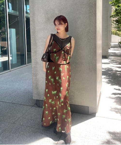 CLARA SATIN CAMI DRESS（ワンピース）｜Ameri（アメリ）の