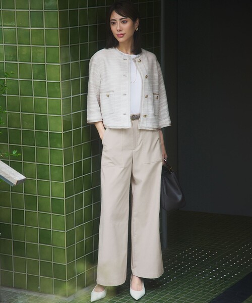 23区(ニジュウサンク)の「サマーツイード 7分袖 ジャケット(ノーカラージャケット・レディース・ダークブラウン系3/ベージュ系3/ブラック系・38/40)」の4枚目の写真