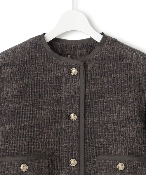 23区(ニジュウサンク)の「サマーツイード 7分袖 ジャケット(ノーカラージャケット・レディース・ダークブラウン系3/ベージュ系3/ブラック系・38/40)」の19枚目の写真