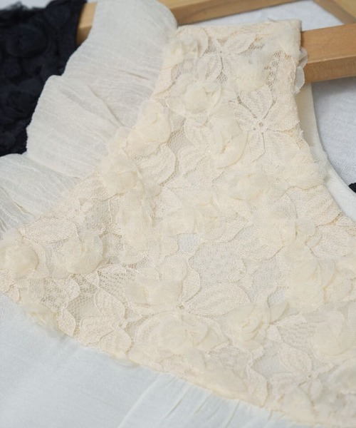 flower（フラワー）の「レーシーブロッサムトップ（シャツ/ブラウス・レディース・ブラック/アイボリー・FREE）」の14枚目の写真