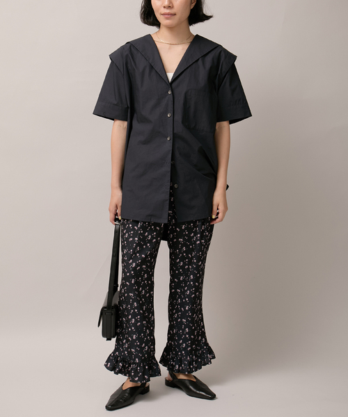 Bonum(ボナム)の「タイプライター セーラーカラーシャツ(シャツ/ブラウス・レディース・ネイビー・FREE)」の2枚目の写真