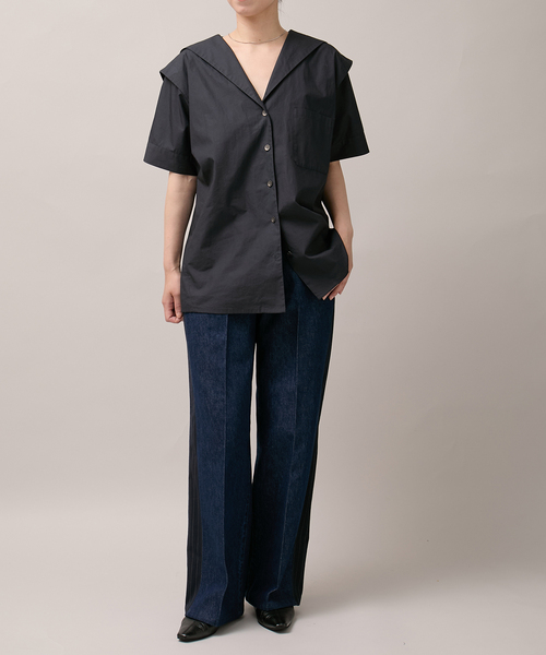 Bonum(ボナム)の「タイプライター セーラーカラーシャツ(シャツ/ブラウス・レディース・ネイビー・FREE)」の4枚目の写真