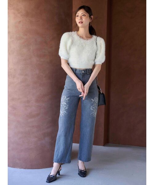 MERCURYDUO(マーキュリーデュオ)の「ファーライクシャギークロップドパフニット(ニット/セーター・レディース・その他1/アイボリー/ブラック・FREE)」の6枚目の写真