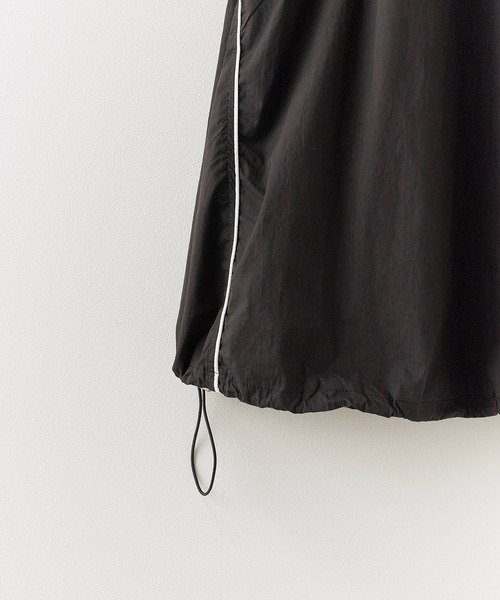 ROOPTOKYO(ループトウキョウ)の「サイドライン バルーンスカート(スカート・レディース・ホワイト/ブラック/ブルー・FREE)」の6枚目の写真