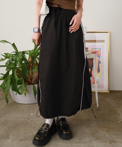 ROOPTOKYO(ループトウキョウ)の「サイドライン バルーンスカート(スカート・レディース・ホワイト/ブラック/ブルー・FREE)」の19枚目の写真