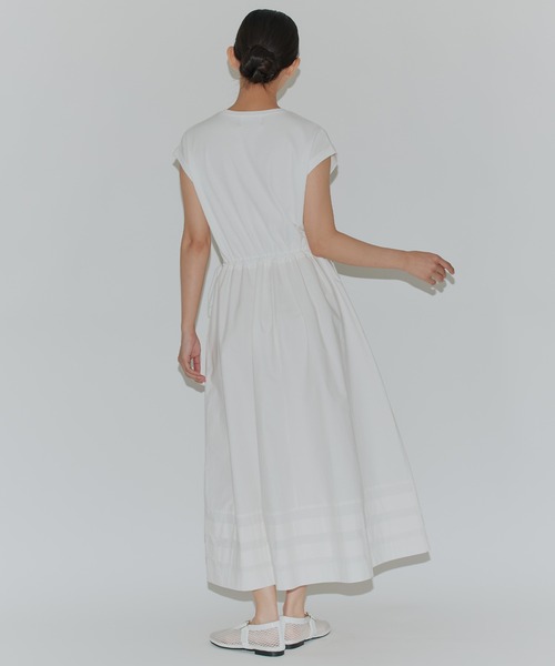 Narcissus(ナルシス)の「【SINN】切り替えワンピース ドローコード 異素材(ワンピース・レディース・ブラック/ホワイト・FREE)」の14枚目の写真