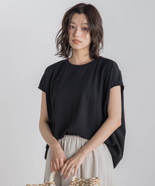 Droite lautreamont(ドロワットロートレアモン)の「【WEB限定】カットジョーゼット肩ラメプルオーバー≪手洗い可能≫(Tシャツ/カットソー・レディース・オフホワイト/ブラック/ベージュ/ブルー・M)」の1枚目の写真