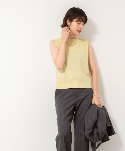 NOLLEY’S Sophi(ノーリーズソフィ)の「《アンサンブル対応》《手洗い可能》W混ラメハイネックプルオーバーニット(ニット/セーター・レディース・サックスブルー/グレー/イエロー/キャメル・38/36)」の14枚目の写真