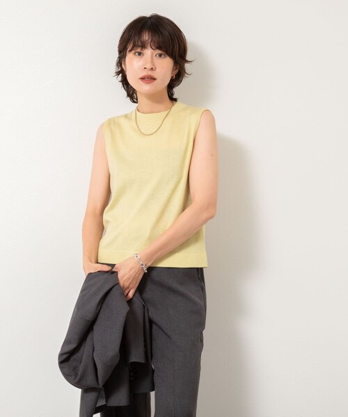 NOLLEY’S Sophi(ノーリーズソフィ)の「《アンサンブル対応》《手洗い可能》W混ラメハイネックプルオーバーニット(ニット/セーター・レディース・サックスブルー/グレー/イエロー/キャメル・38/36)」の12枚目の写真