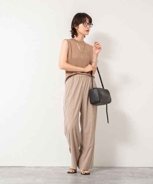 NOLLEY’S Sophi(ノーリーズソフィ)の「《アンサンブル対応》《手洗い可能》W混ラメハイネックプルオーバーニット(ニット/セーター・レディース・サックスブルー/グレー/イエロー/キャメル・38/36)」の7枚目の写真