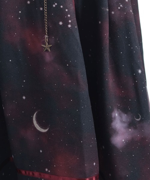 axes femme（アクシーズファム）の「ステラプリントイレヘムスカート（スカート・レディース・ブラック/パープル/ネイビー・FREE）」の16枚目の写真