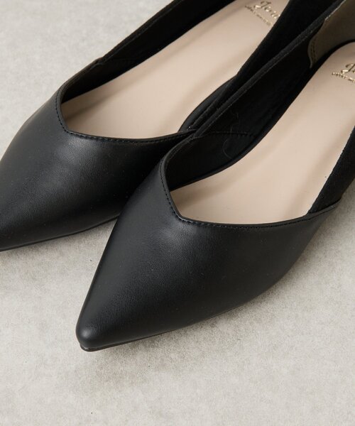 Jena espace merveilleux（ジェナ　エスパスメルヴェイユ）の「スエード切替パンプス（パンプス・レディース・アイボリー/ブラック・LARGE/MEDIUM）」の4枚目の写真