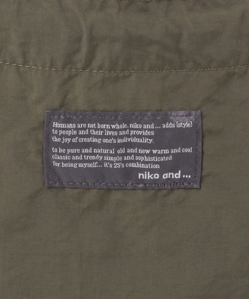 niko and...(ニコアンド)の「オリジナル ポケット巾着トート(トートバッグ・レディース・カーキ/ホワイト/イエロー/オレンジ/ネイビー・0)」の22枚目の写真