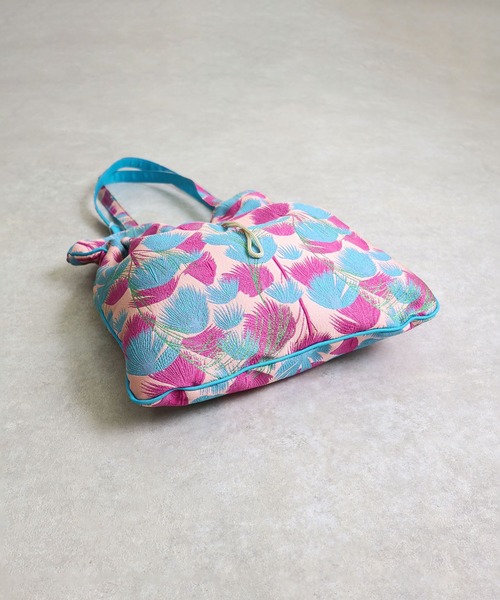 T・S・L（ティーエスエル）の「柄生地巾着トートバッグ【詳細動画あり】（トートバッグ・レディース・ネイビー/ピンク・FREE）」の13枚目の写真