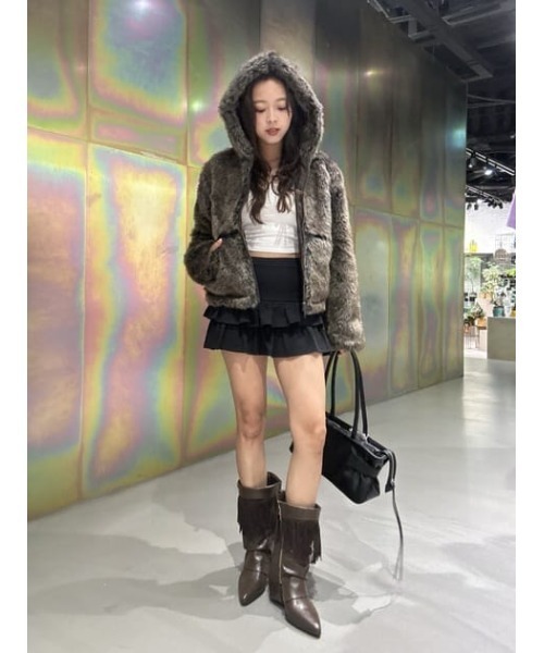 LAGUA GEM(ラグアジェム)の「FAUX FUR HOODIE ブルゾン(ブルゾン・レディース・ライトベージュ/ブラウン・FREE)」の19枚目の写真