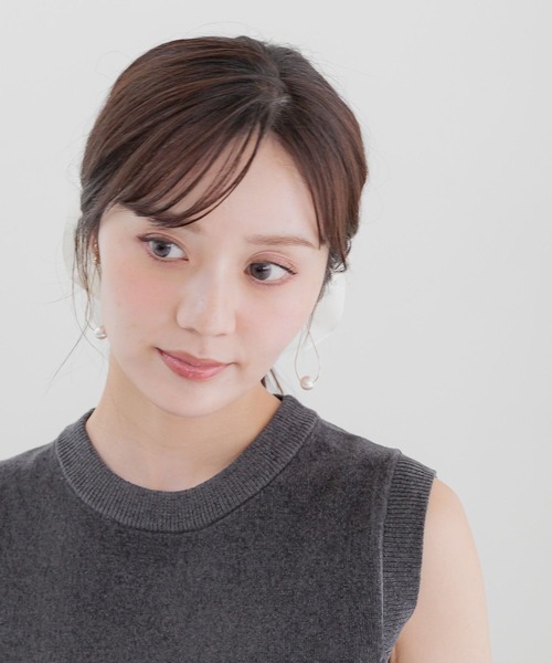 Andemiu（アンデミュウ）の「ボールフープイヤリング584432（イヤリング・レディース・ゴールド系その他2/ゴールド系その他4・FREE）」の3枚目の写真