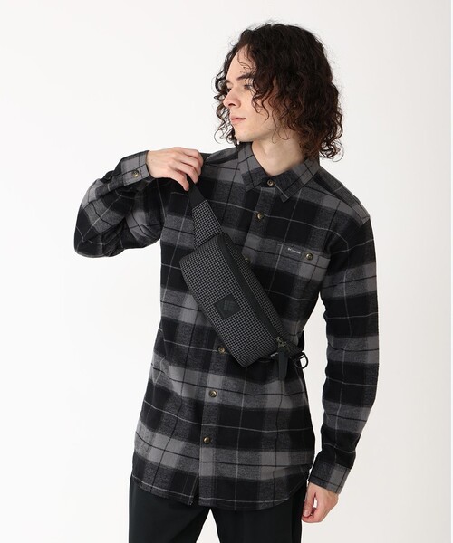 Columbia(コロンビア)の「撥水 Columbia/グレートスモーキーガーデンEX ヒップバッグ 2L/コロンビア(ボディバッグ/ウエストポーチ・レディース・ブラック/グレー・ONE SIZE)」の12枚目の写真