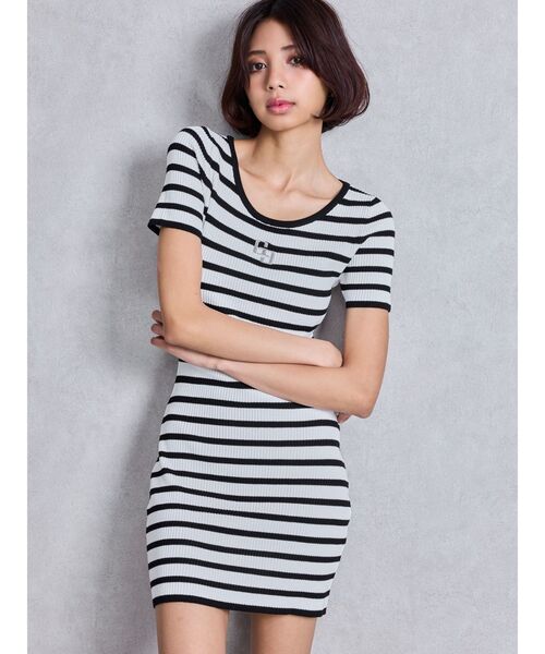 GYDA(ジェイダ)の「GGプレートハーフスリーブニットワンピース(ワンピース・レディース・オフホワイト/シルバー/その他1/ブラック・FREE)」の6枚目の写真