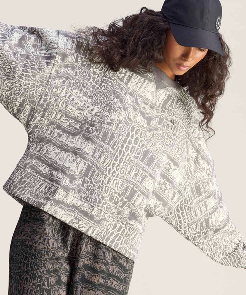 adidas by Stella McCartney(アディダスバイステラマッカートニー)の「adidas by Stella McCartney ルーズスウェットシャツ プリント / トレーナー / アディダス adidas(スウェット・レディース・ホワイト×グレー/ブラック・LARGE/MEDIUM/SMALL/X-LARGE/X-SMALL/XX-LARGE)」の5枚目の写真