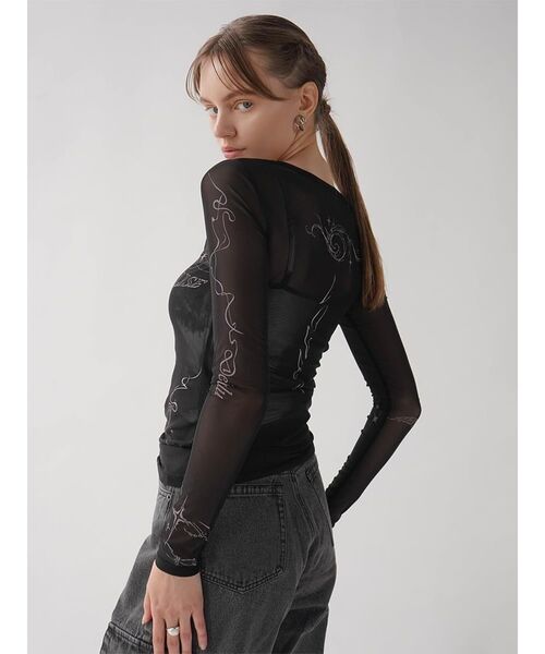 :ETHROF（イーサオブ）の「TATTO PRINT SHEER TOPS（Tシャツ/カットソー・レディース・ブラック/ベージュ・MEDIUM）」の10枚目の写真