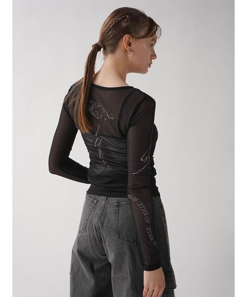 :ETHROF（イーサオブ）の「TATTO PRINT SHEER TOPS（Tシャツ/カットソー・レディース・ブラック/ベージュ・MEDIUM）」の11枚目の写真