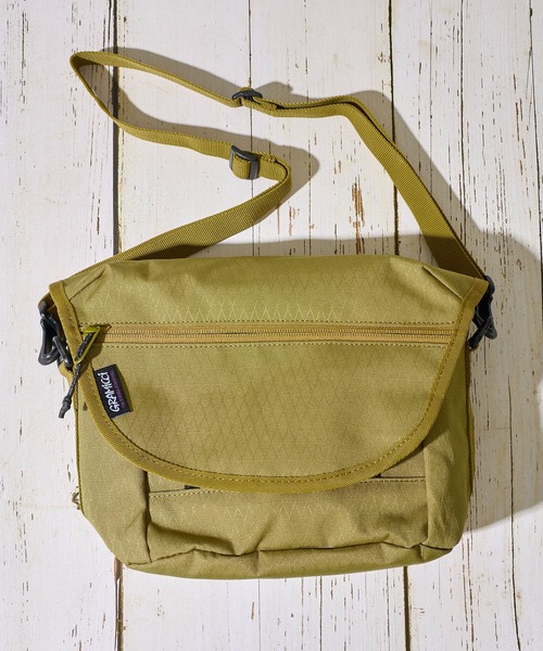 Gramicci(グラミチ)の「【GRAMICCI/グラミチ】CORDURA MULTI SIDE BAG / コーデュラナイロン マルチショルダーバッグ(ショルダーバッグ・レディース・ブルー/レッド/オリーブ/ブラック・FREE)」の7枚目の写真