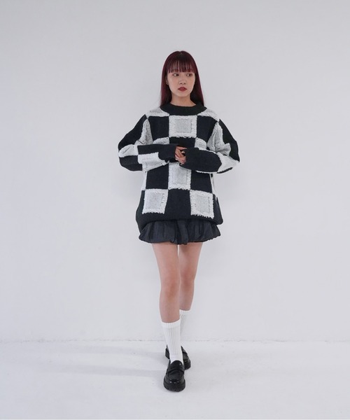 Uenui(ウニュイ)の「【 cunii 】 checkered cube knit top(ニット/セーター・レディース・イエロー/ブルー/ホワイト・FREE)」の10枚目の写真