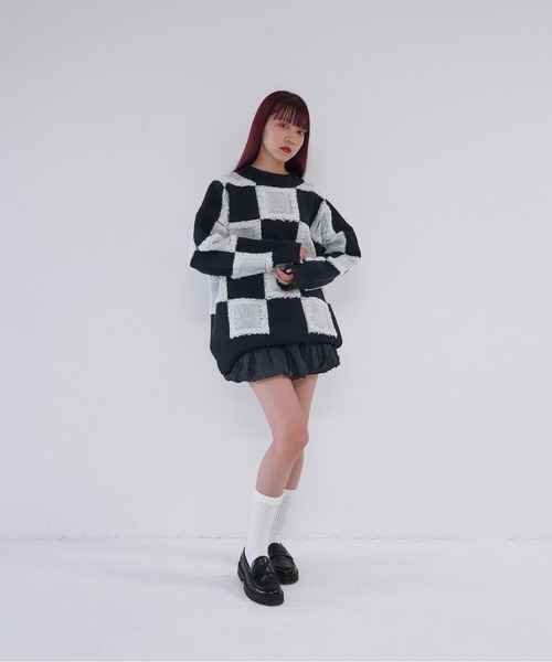 Uenui(ウニュイ)の「【 cunii 】 checkered cube knit top(ニット/セーター・レディース・イエロー/ブルー/ホワイト・FREE)」の12枚目の写真
