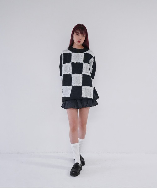 Uenui(ウニュイ)の「【 cunii 】 checkered cube knit top(ニット/セーター・レディース・イエロー/ブルー/ホワイト・FREE)」の13枚目の写真