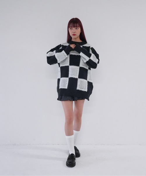 Uenui(ウニュイ)の「【 cunii 】 checkered cube knit top(ニット/セーター・レディース・イエロー/ブルー/ホワイト・FREE)」の16枚目の写真