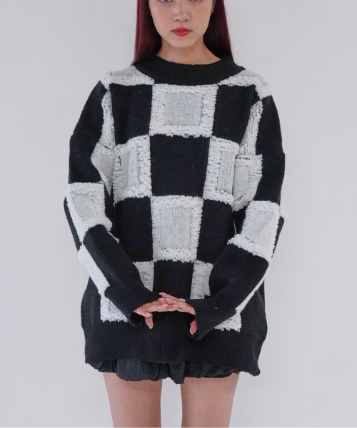 Uenui(ウニュイ)の「【 cunii 】 checkered cube knit top(ニット/セーター・レディース・イエロー/ブルー/ホワイト・FREE)」の8枚目の写真