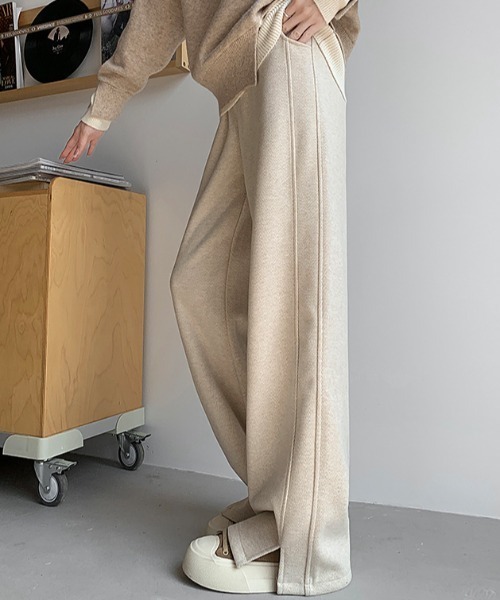 cammie(キャミー)の「裾スリットデザインスエットパンツ(その他パンツ・レディース・ブラック/ベージュ・M/L)」の8枚目の写真