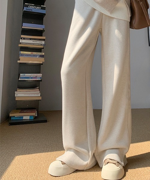 cammie(キャミー)の「裾スリットデザインスエットパンツ(その他パンツ・レディース・ブラック/ベージュ・M/L)」の11枚目の写真