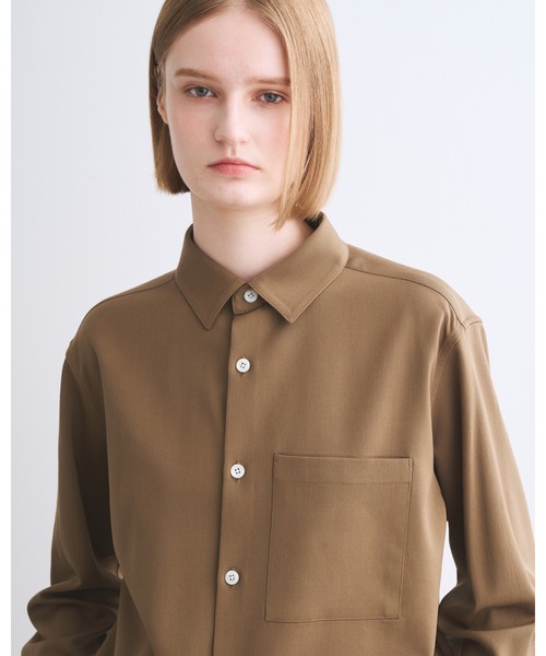 Traditional Weatherwear(トラディショナルウェザーウェア)の「NORWICH(シャツ/ブラウス・レディース・ベージュ/ネイビー・S)」の3枚目の写真