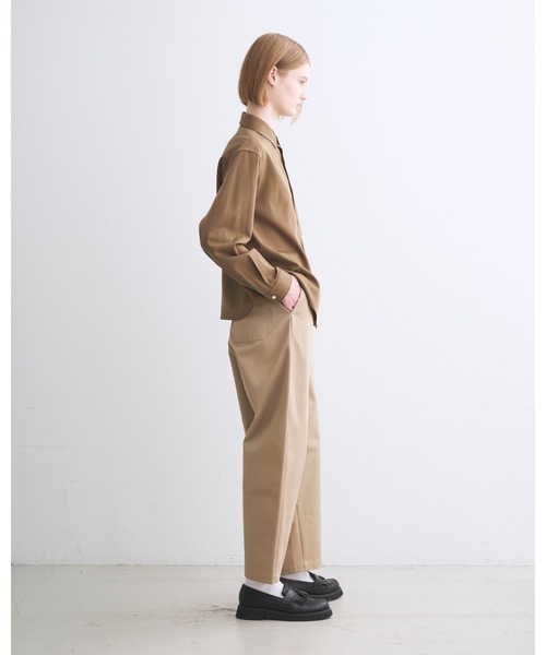 Traditional Weatherwear(トラディショナルウェザーウェア)の「NORWICH(シャツ/ブラウス・レディース・ベージュ/ネイビー・S)」の6枚目の写真