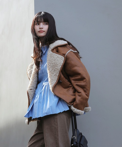 VIS（ビス）の「フェイクムートンジャケット（ブルゾン・レディース・ブラウン/キャメル・FREE）」の6枚目の写真