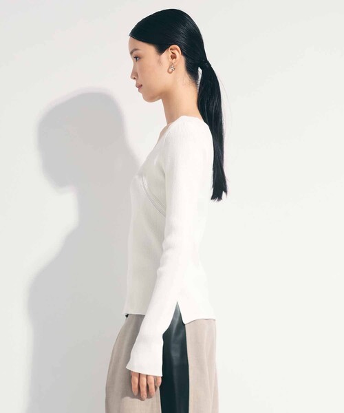 STUDIOUS（ステュディオス）の「【STUDIOUS/ステュディオス】SQUARE RIB KNIT/スクエアリブニットトップス（ニット/セーター・レディース・ダークグレー/ホワイト・FREE）」の14枚目の写真