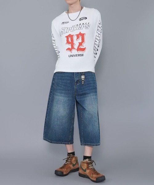 SPINNS(スピンズ)の「短丈ロングスリーブTシャツ/レーシングロゴ/ロンT/ショート丈(Tシャツ/カットソー・メンズ・ホワイト/ブラック系その他/ピンク系その他/ブラウン系その他・ONESIZE)」の5枚目の写真