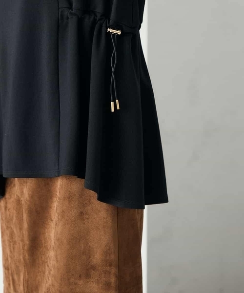 a.v.v(アーヴェヴェ)の「サイドドロストトップス(Tシャツ/カットソー・レディース・モカ/ブラック・38/40)」の10枚目の写真
