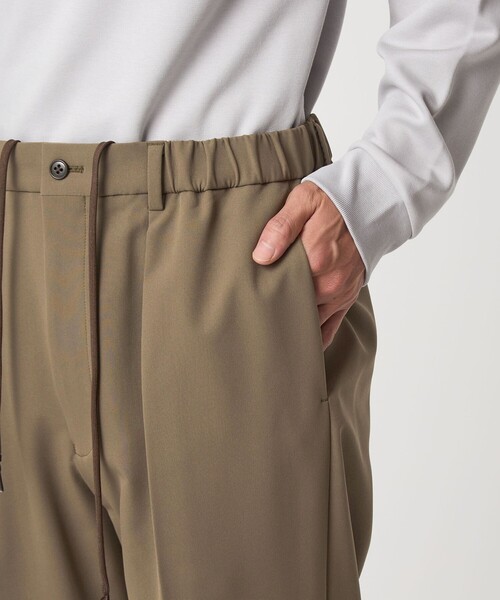 green label relaxing（グリーンレーベルリラクシング）の「A+ PERTEX UNLIMITED リラックス イージー 1プリーツ スラックス -ストレッチ-（スラックス・メンズ・ブラック/ブラウン系・M/L/S/XL）」の10枚目の写真