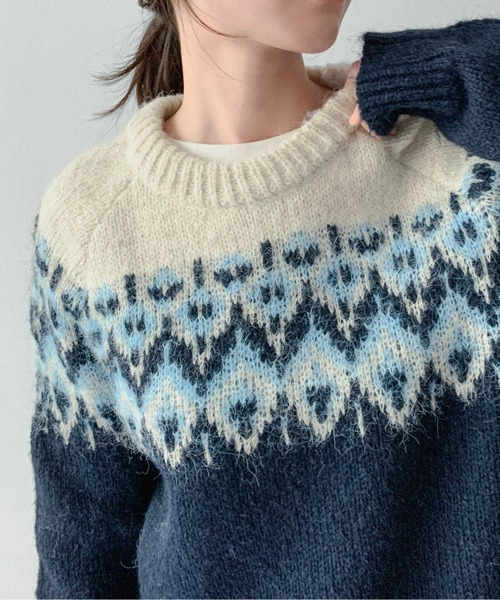 on:nue（オンニュ）の「【on:nue】[お気に入り登録数3,000突破！][選べる4色展開] ウール混ノルディックラグランプルオーバーニット（ニット/セーター・レディース・ネイビー/アイボリー/レッド/ブラウン・FREE）」の3枚目の写真