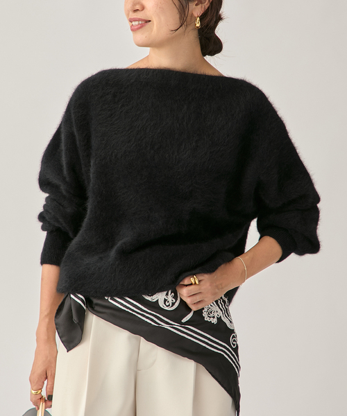 VERMEIL par iena(ヴェルメイユパーイエナ)の「FOX 70 Blend Knit(ニット/セーター・レディース・ライトグレー/ブラック・FREE)」の2枚目の写真