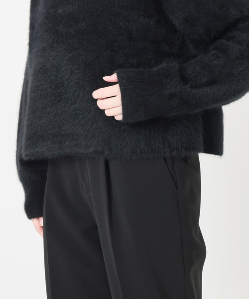 VERMEIL par iena(ヴェルメイユパーイエナ)の「FOX 70 Blend Knit(ニット/セーター・レディース・ライトグレー/ブラック・FREE)」の6枚目の写真